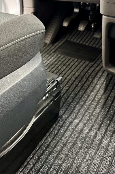 Ford Tourneo Sürücü Kabini Paspası - 5