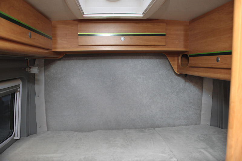 Ducato (Tek Parça) Arka Kapı İzolasyonu - 3