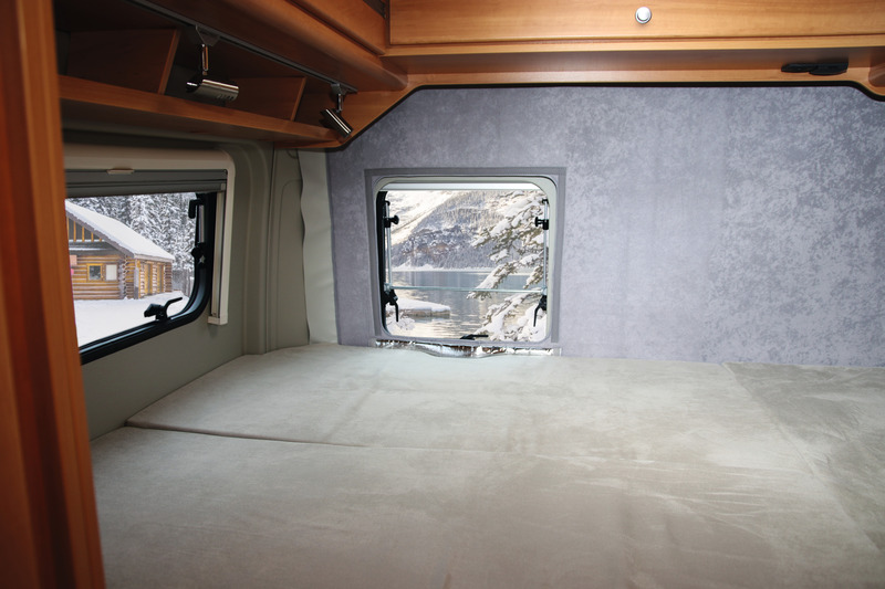 Ducato H2 Arka Kapı İzolasyonu - 2
