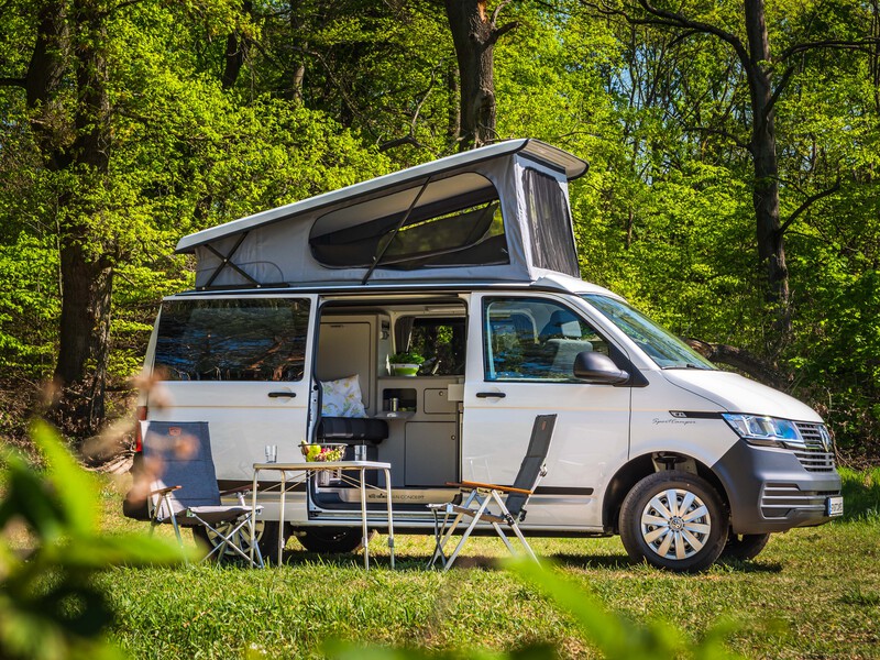VW T5/6 Kısa Şasi Easy Fit Yataklı Tavan, Ön Yüksek, Beyaz