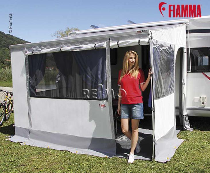 Privacy Room 320 H3 F65
