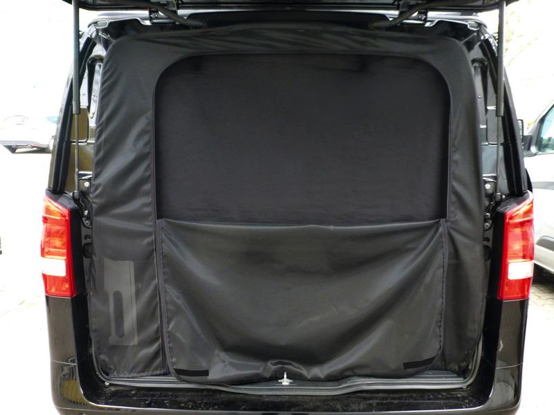 VW T5/T6 Bagaj Kapağı Sinekliği