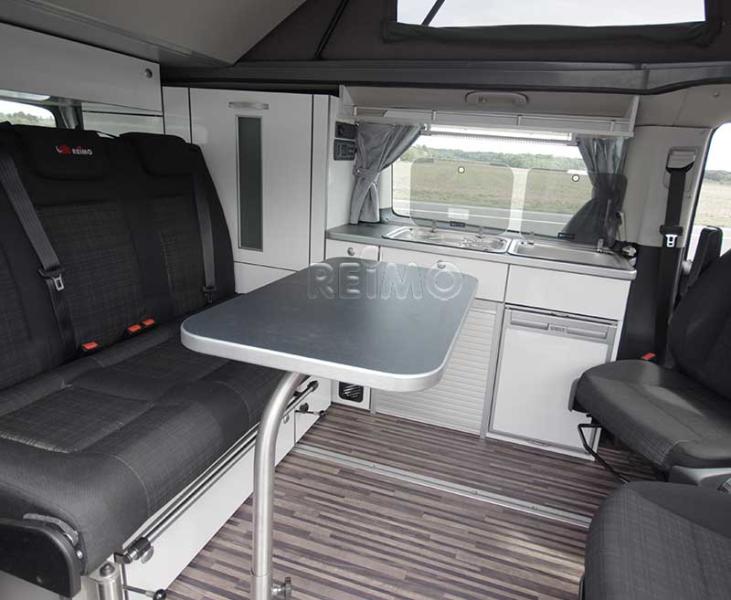 Çok Fonksiyonlu Masa – VW T5/T6/Vito (Gümüş)